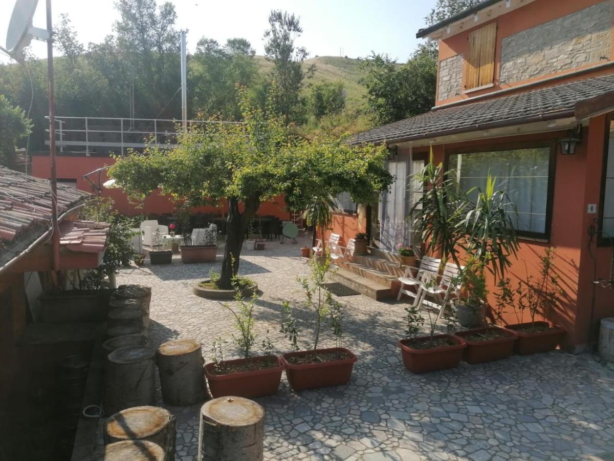 Вилла Relais Ca Del Rio Botteghino Экстерьер фото